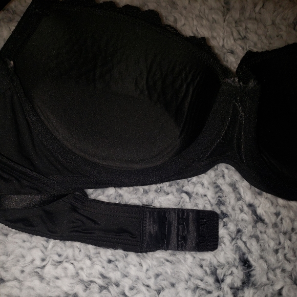 Candie's bra - Picture 9 of 9